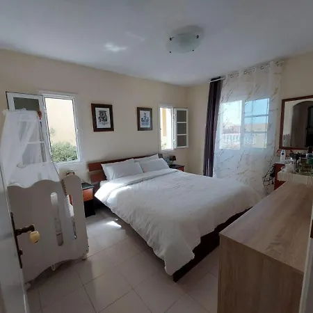 Stunning 2 Bedroom Flat With A Sea View Costa Adeje (Tenerife)